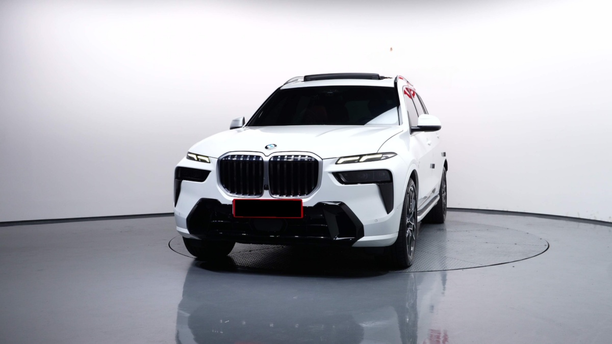 BMW X7, 2024 — фото 3 из 12