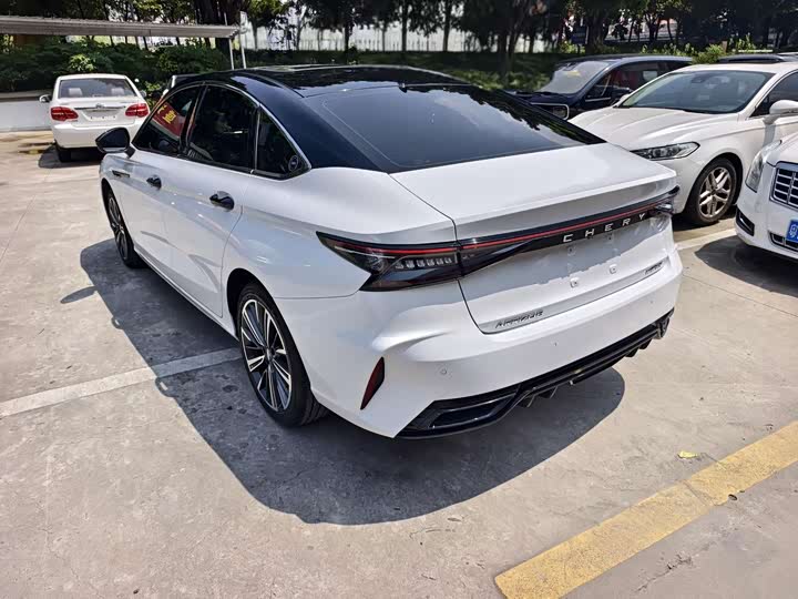 Chery Arrizo 8, 2024 — фото 8 из 9