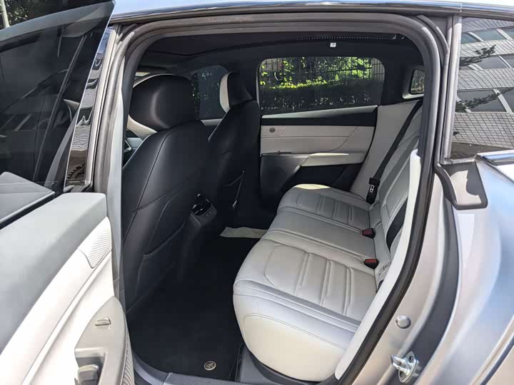 Dongfeng Yipai eπ 007, 2023 — фото 5 из 9