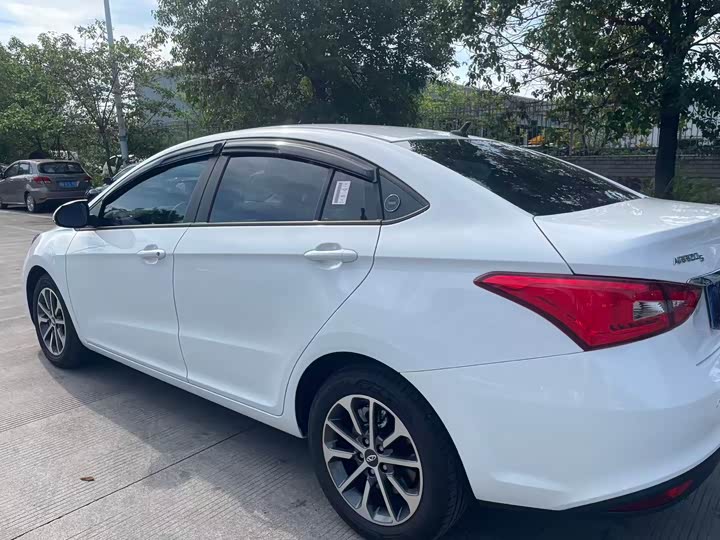 Chery Arrizo 5, 2025 — фото 7 из 9