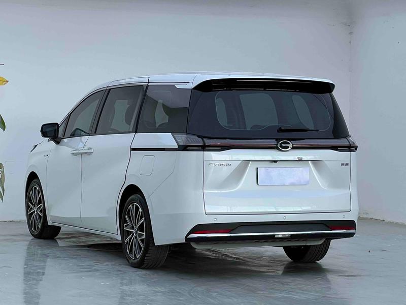 GAC Trumpchi E8, 2025 — фото 4 из 10