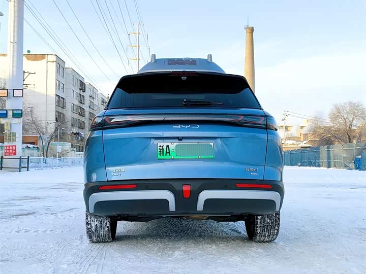 BYD Sea Lion 07 DM-i Hybrid, 2025 — фото 5 из 12