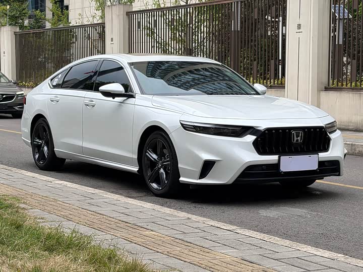 Honda Inspire, 2024 — фото 2 из 9