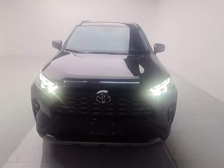 Toyota RAV4, 2025 — фото 3 из 9