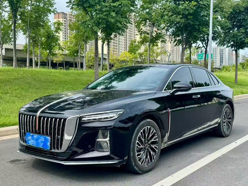 Hongqi H5, 2026 — купить в Саратове под ключ