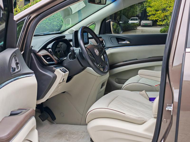 Buick GL8 ES, 2022 — фото 8 из 10