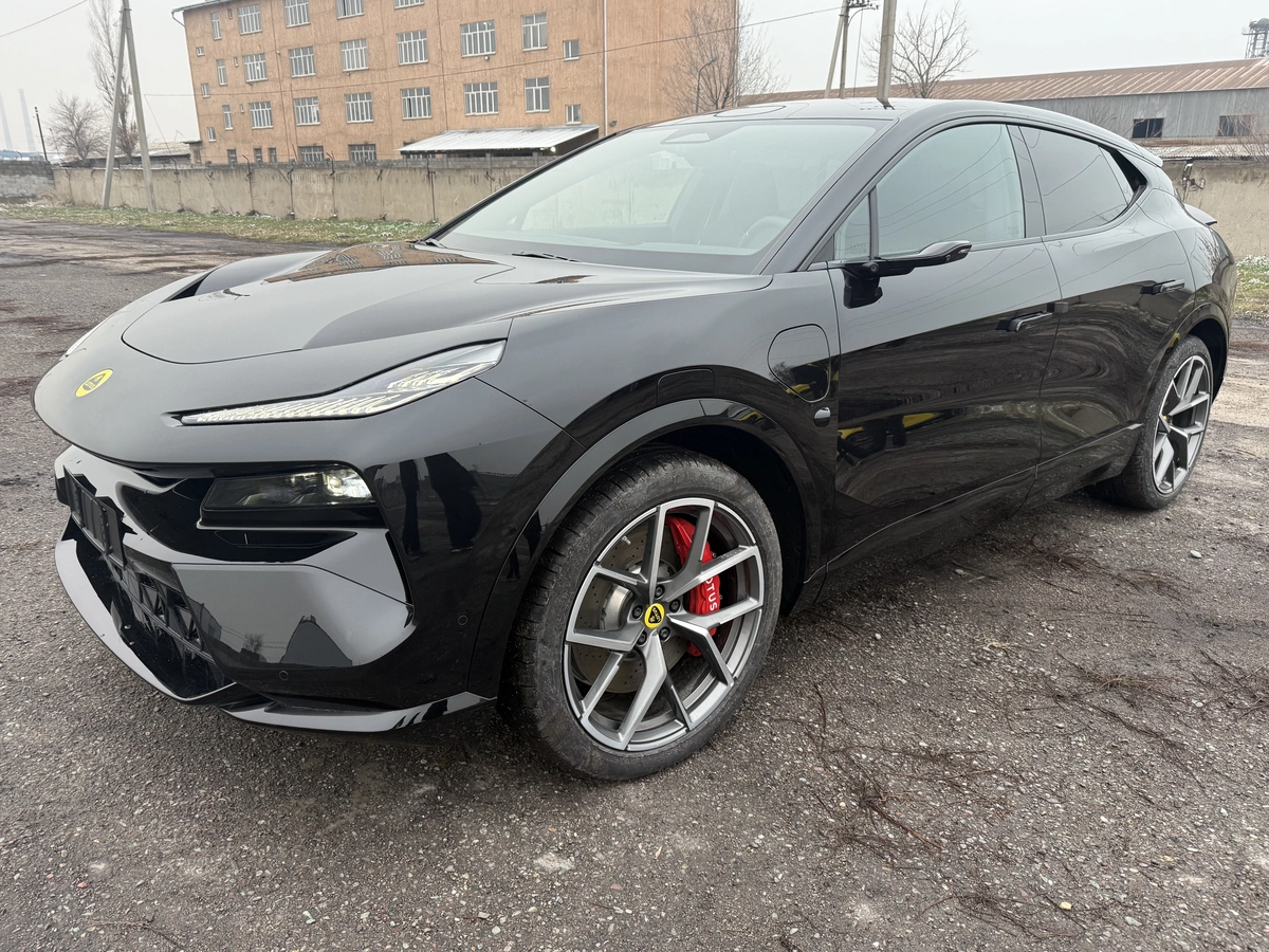 Lotus Eletre, 2025