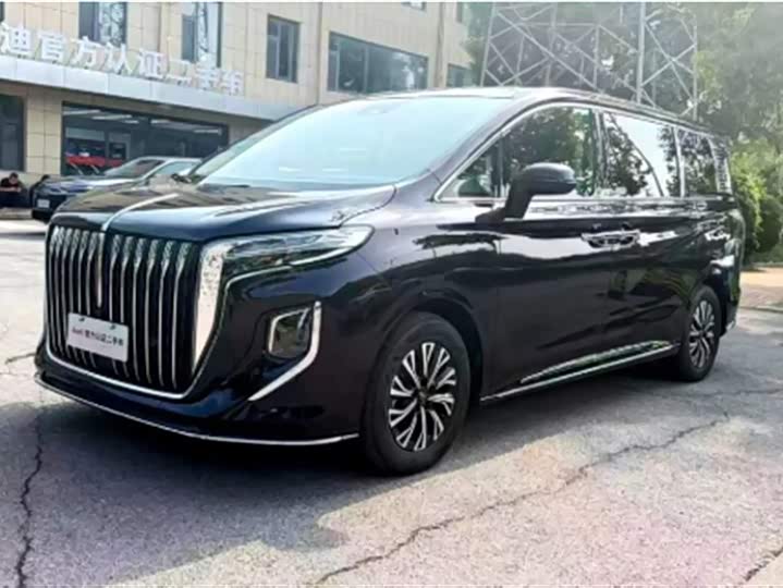 Hongqi HQ9 Hybrid, 2024 — купить в Иванове под ключ