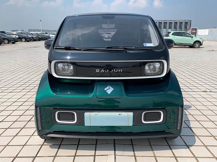 Baojun KiWi EV, 2022 — фото 2 из 9