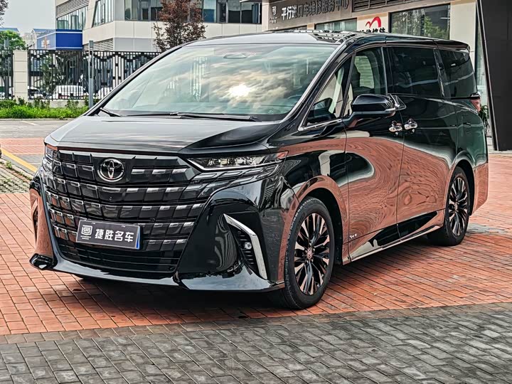 Toyota Alphard, 2023 — купить в Костроме под ключ