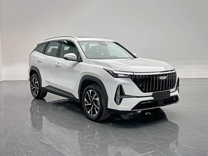 Geely Atlas L, 2026 — фото 8 из 9