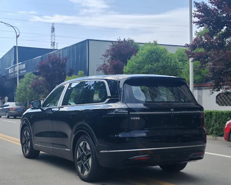 Changan Deepal S09, 2026 — фото 4 из 10
