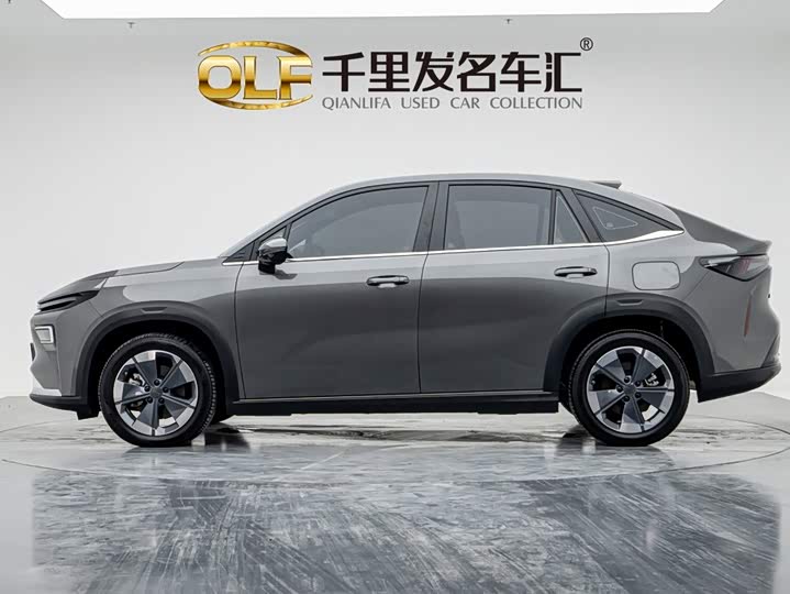 Geely Atlas REV, 2026 — фото 8 из 9