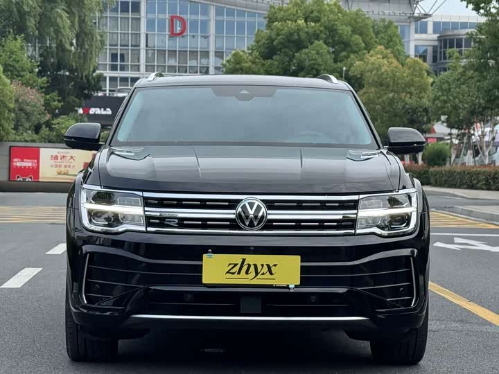 Volkswagen Teramont X, 2023 — фото 2 из 9