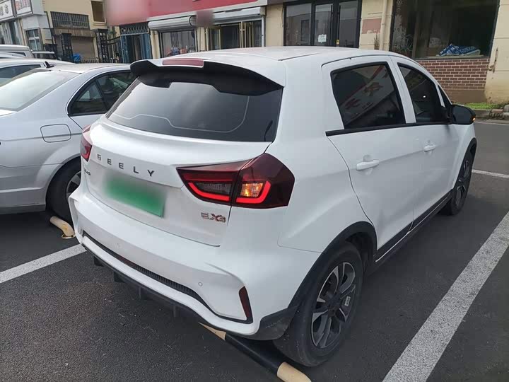 Geely Geometry EX3, 2021 — фото 7 из 12