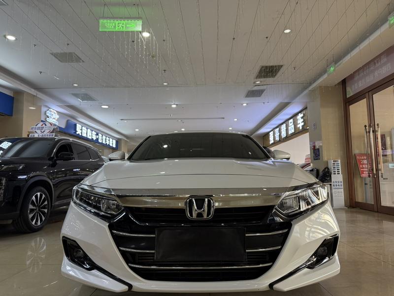 Honda Accord, 2022 — фото 2 из 10
