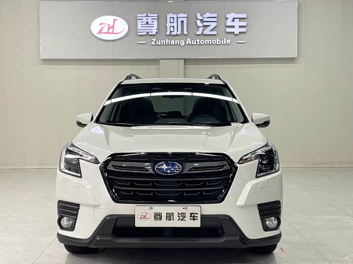 Subaru Forester, 2022 — фото 3 из 9