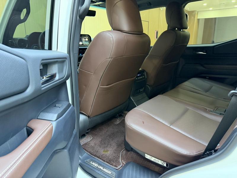 Toyota Prado, 2025 — фото 11 из 12