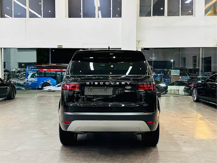 Land Rover Discovery, 2024 — фото 5 из 9