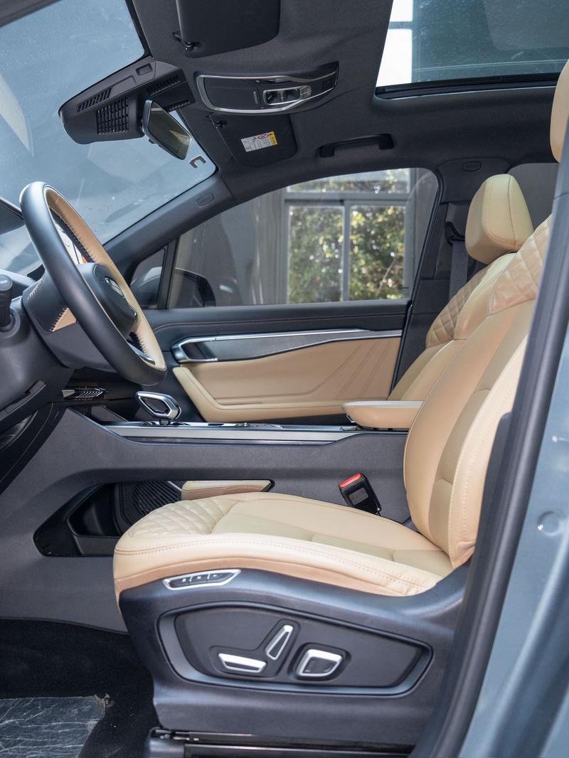 Geely Okavango L, 2022 — фото 12 из 12