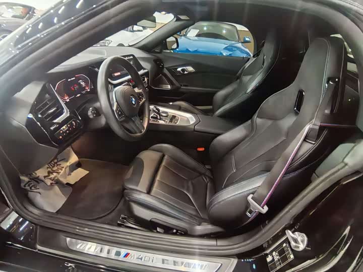 BMW Z4, 2022 — фото 6 из 9