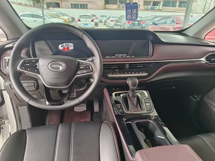 GAC Trumpchi M6, 2025 — фото 6 из 9