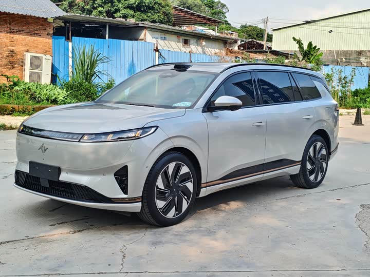 Dongfeng Yipai eπ 008, 2024 — купить в Йошкар-Оле под ключ