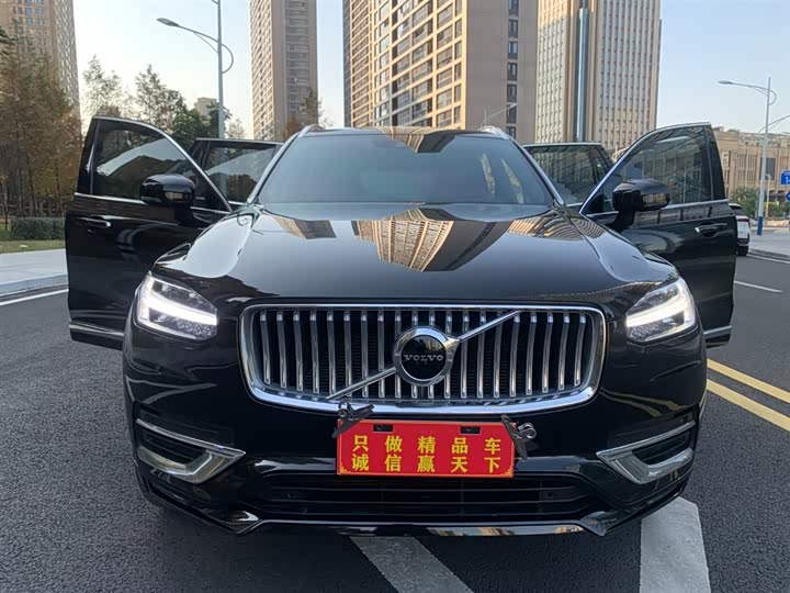 Volvo XC90, 2022 — фото 2 из 9