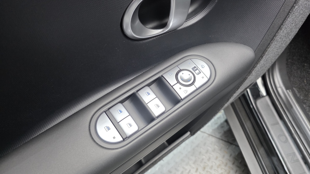 Hyundai Ioniq 5, 2023 — фото 12 из 12