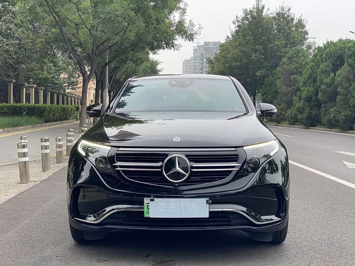 Mercedes-Benz EQC, 2021 — фото 4 из 9