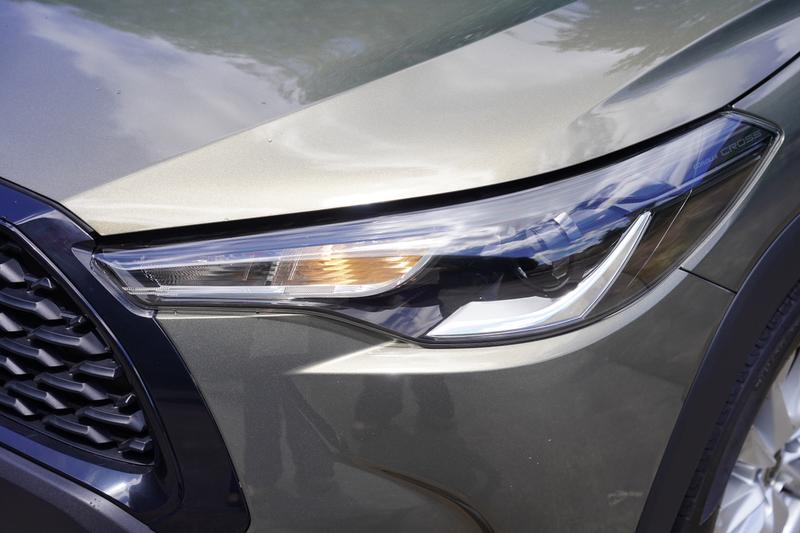 Toyota Corolla Cross, 2021 — фото 8 из 12