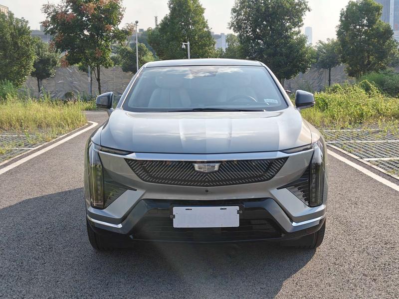Cadillac Optiq, 2024 — фото 2 из 11
