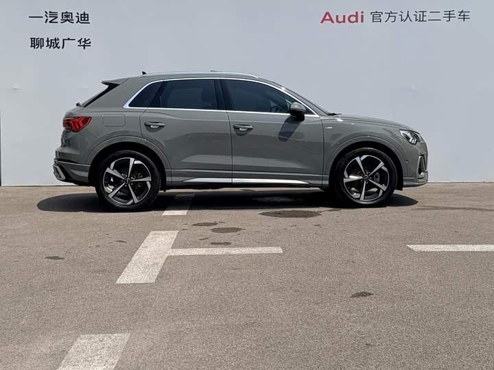 Audi Q3, 2024 — фото 3 из 9