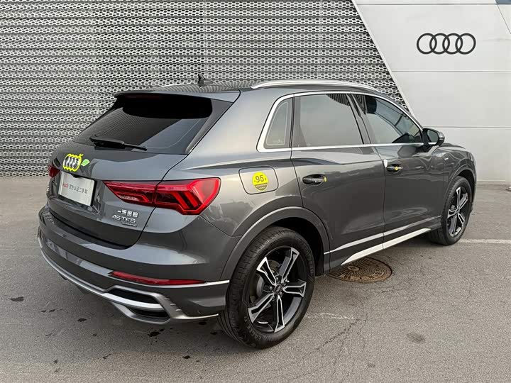 Audi Q3, 2022 — фото 3 из 9