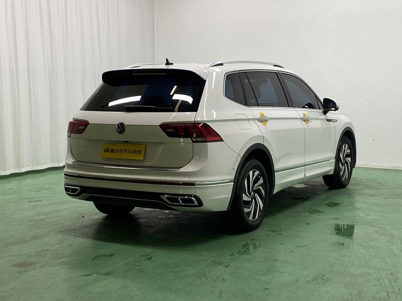 Volkswagen Tiguan L Pro, 2024 — фото 7 из 12