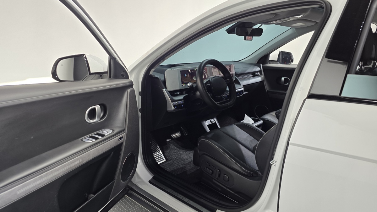 Hyundai Ioniq 5, 2024 — фото 9 из 12