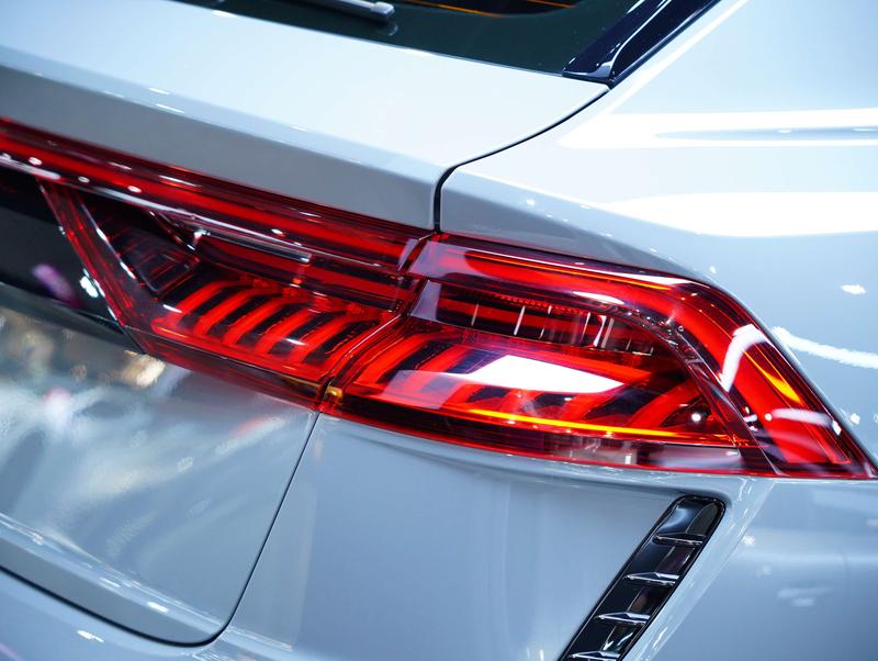 Audi RS Q8, 2023 — фото 6 из 12