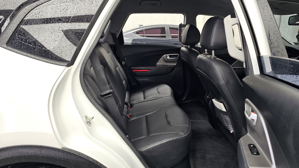 Kia Niro, 2022 — фото 11 из 12