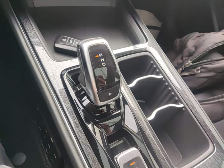 Dongfeng Aeolus Yixuan Max, 2023 — фото 6 из 9