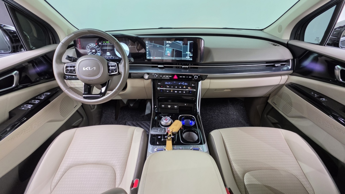 Kia Carnival, 2023 — фото 7 из 12