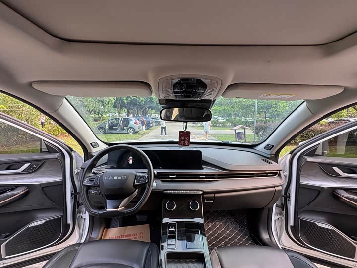 Exeed LX C-DM Hybrid, 2022 — фото 9 из 9