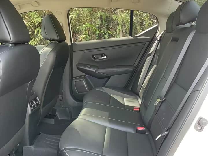 Nissan Sylphy, 2022 — фото 9 из 9