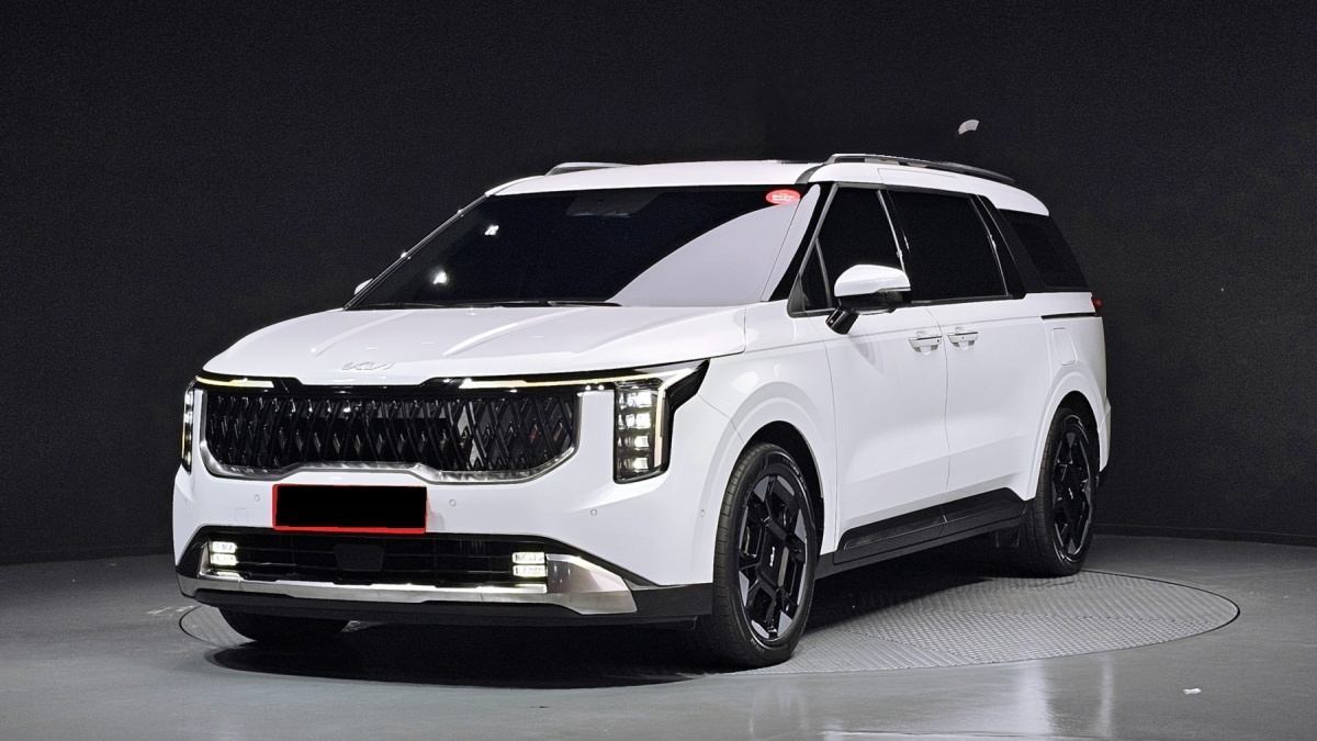 Kia Carnival, 2023 — купить в Костроме под ключ