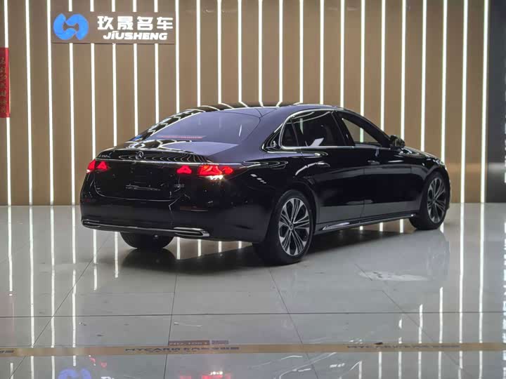 Mercedes-Benz E-Class Hybrid, 2025 — фото 4 из 9