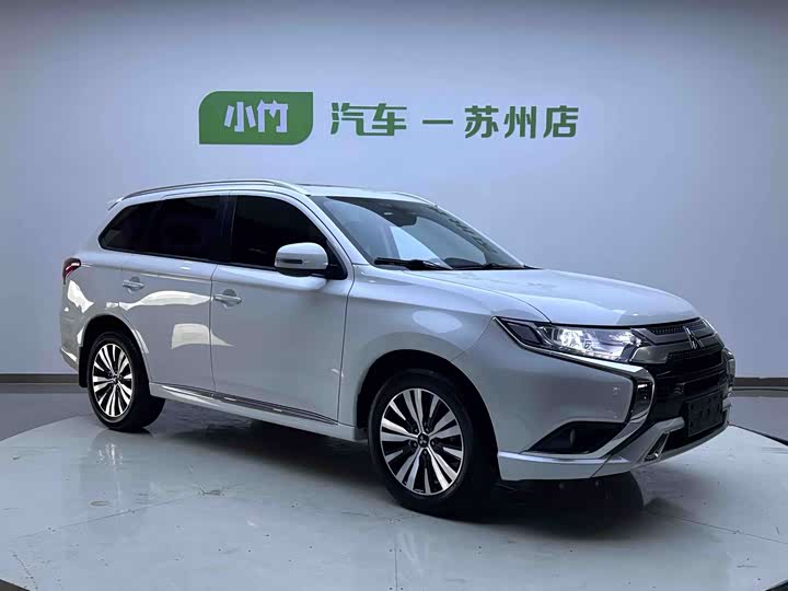 Mitsubishi Outlander, 2021 — фото 3 из 9