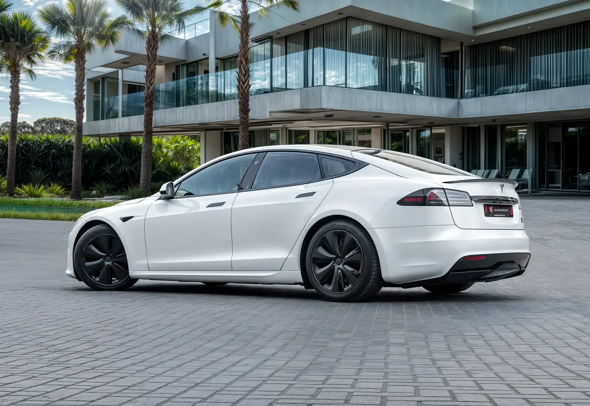 Tesla Model S, 2023 — фото 3 из 10