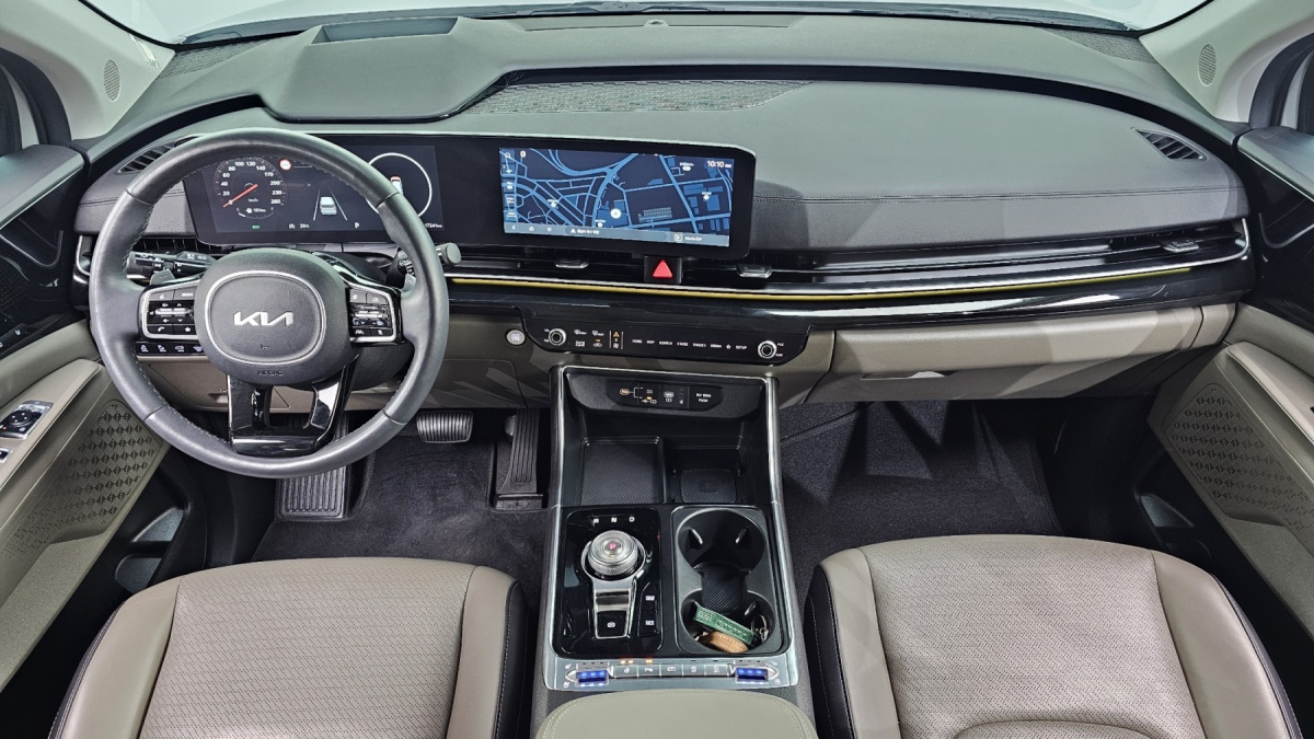 Kia Carnival, 2023 — фото 7 из 12