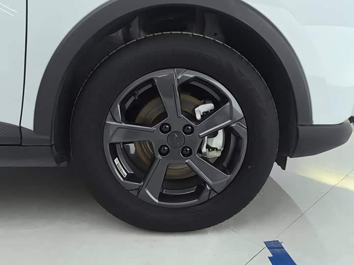 Geely Geometry E Firefly, 2023 — фото 6 из 9