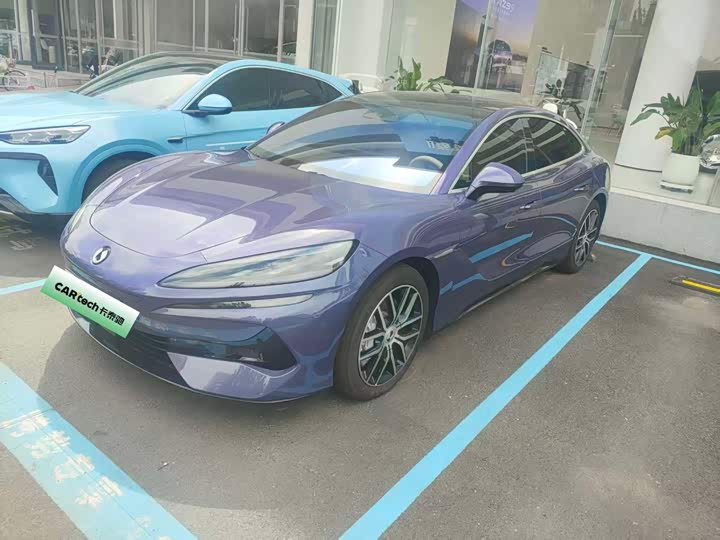 Denza Z9, 2024 — купить в Ижевске под ключ