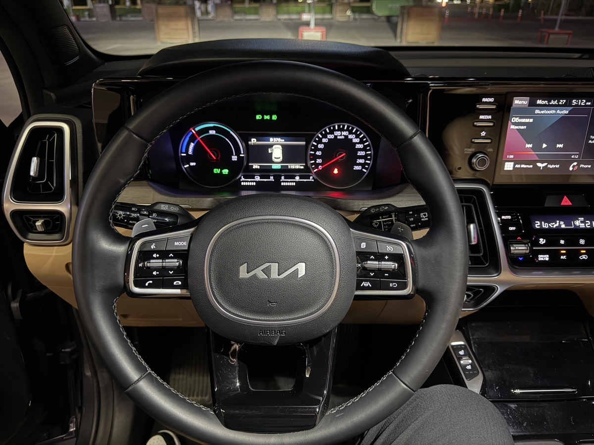 Kia Sorento, 2022 — фото 9 из 12